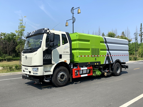 解放16方洗扫车